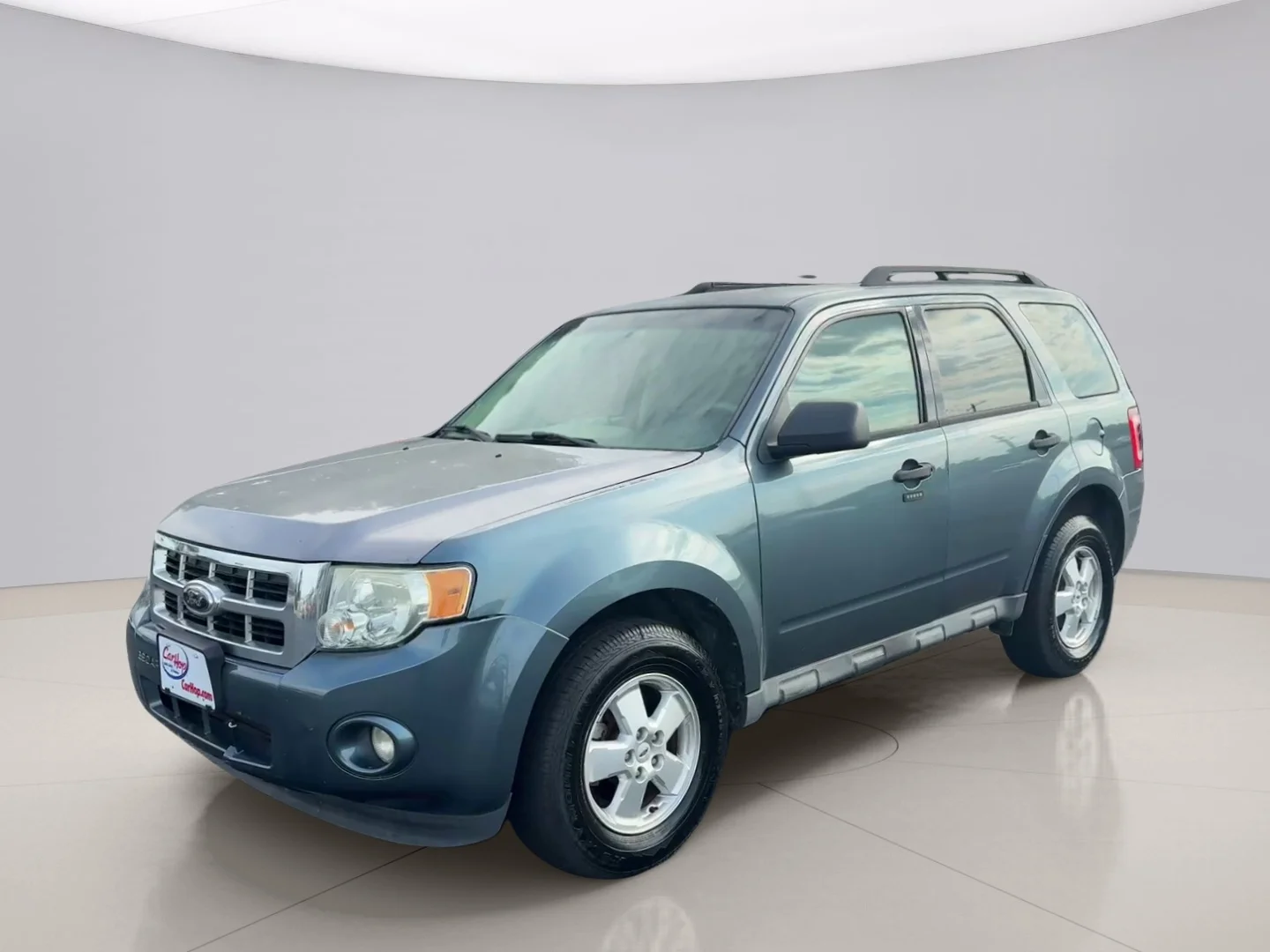 Used 2012 Gray Ford XLT image 1