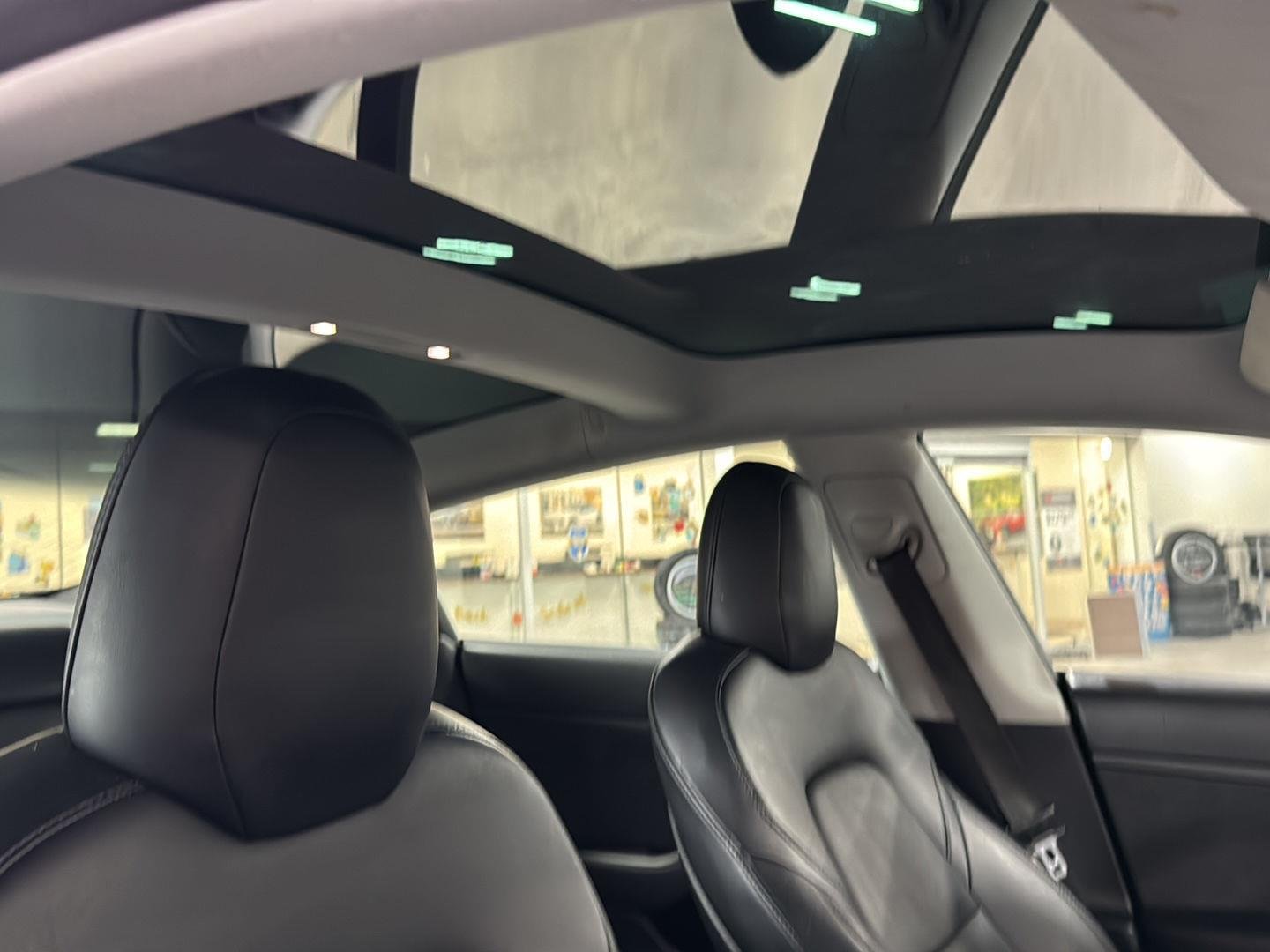 Used 2020 Pearl White Multi-Coat Tesla Standard Range image 19