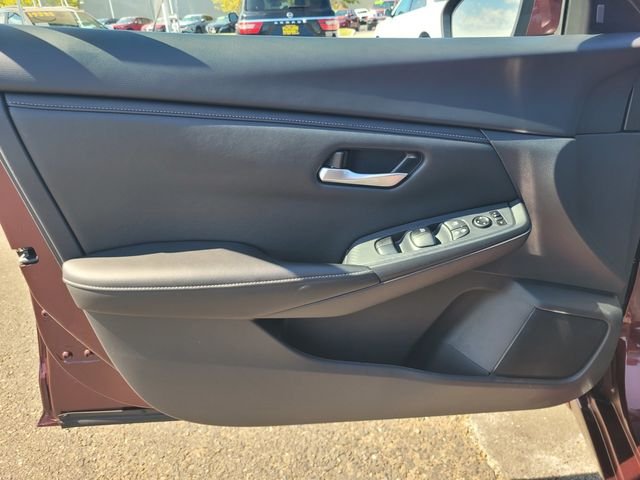Used 2025 Red Nissan SV image 18