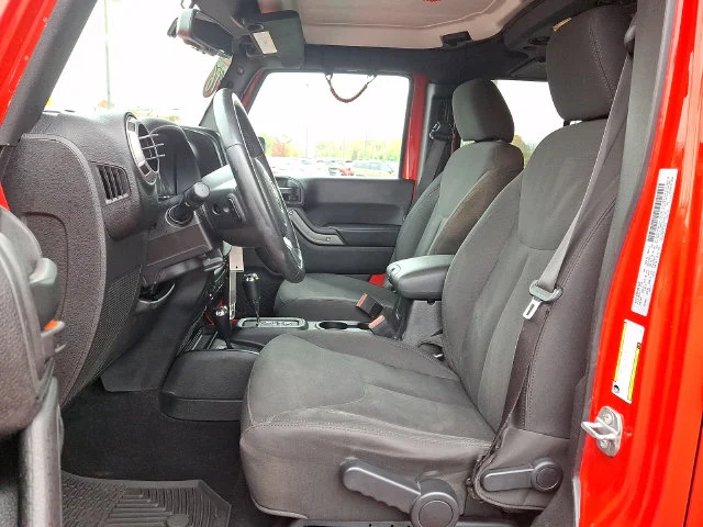 Used 2016 Red Jeep Unlimited Sport image 13