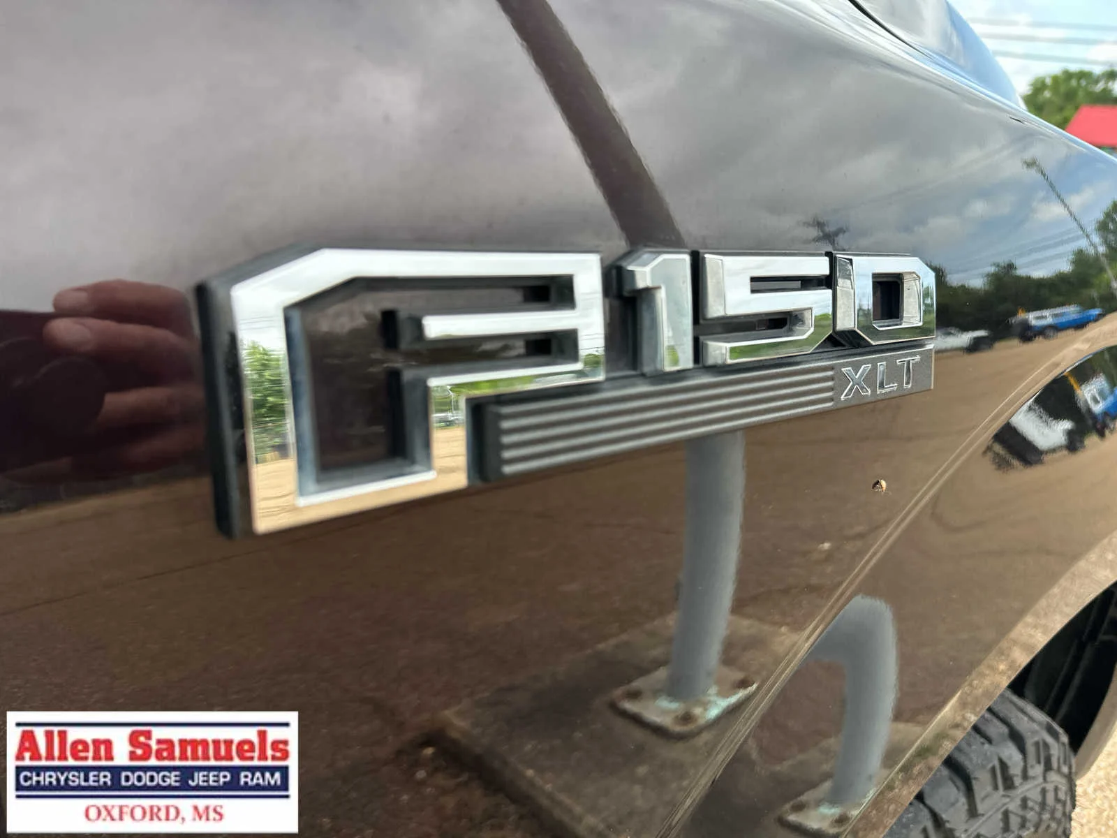 Used 2018 Magma Red Metallic Ford XLT image 27