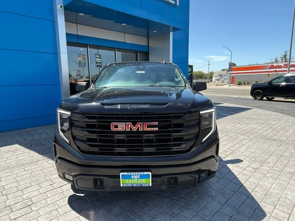 New 2026 Onyx Black GMC Elevation image 3