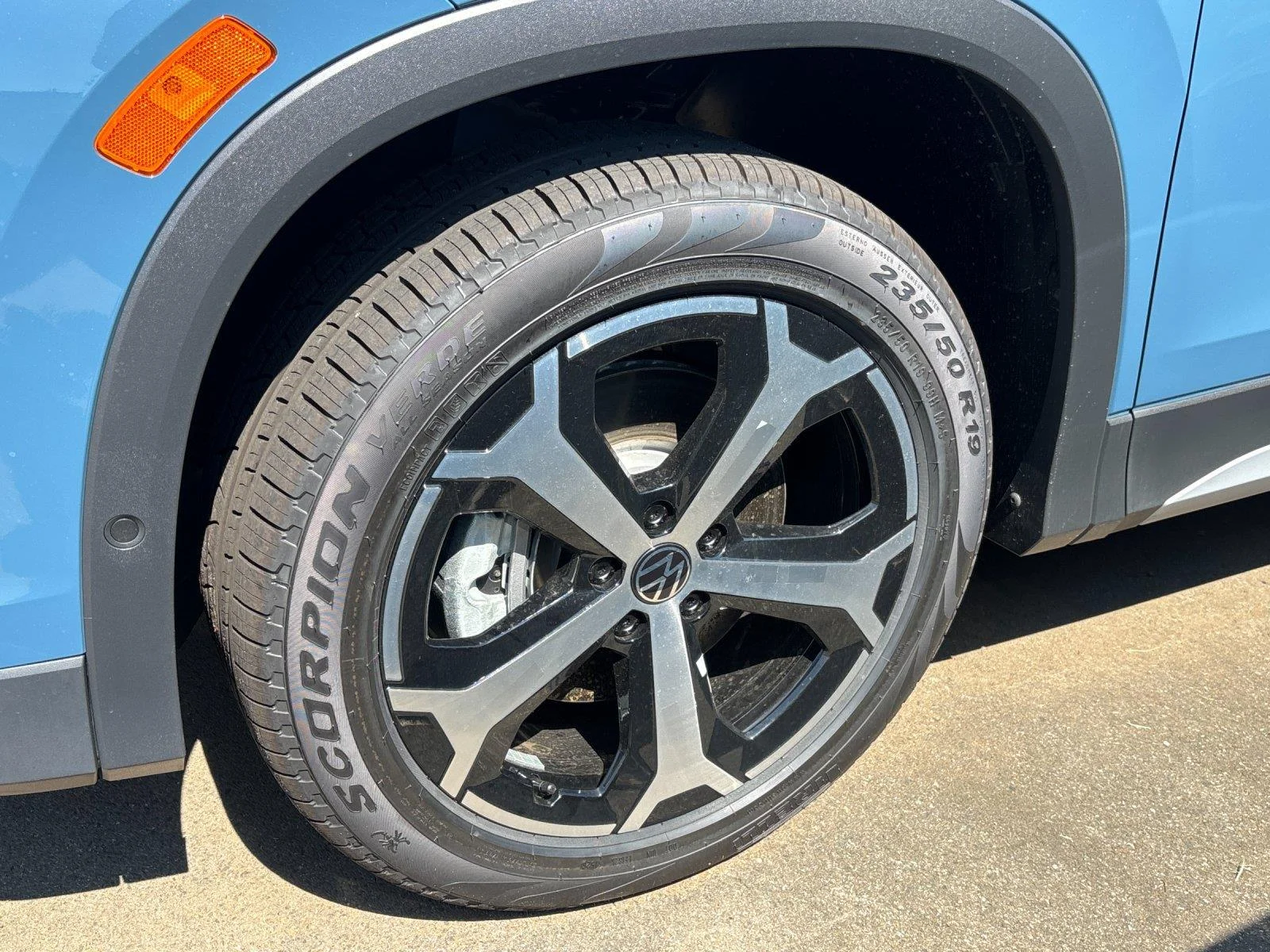 New 2026  Volkswagen SE image 10