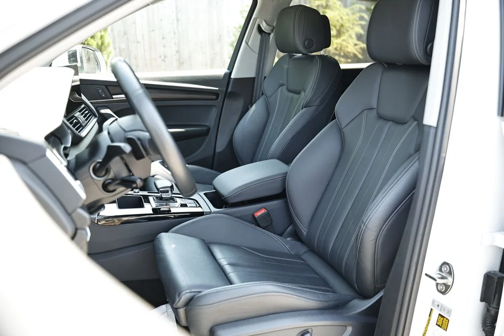 Used 2025 Glacier White Audi 45 S line Premium image 19