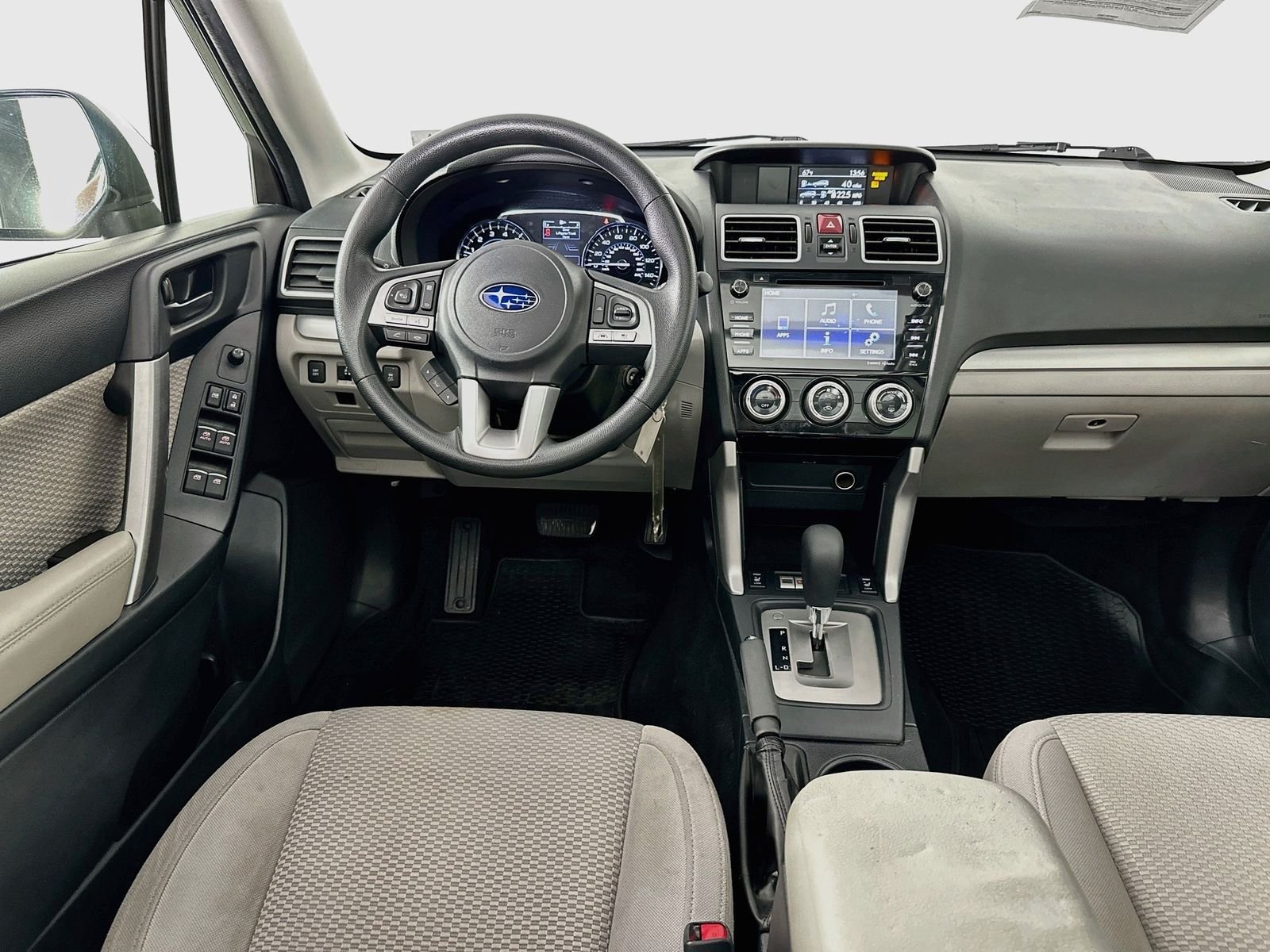 Used 2017 Jasmine Green Metallic Subaru 2.5i Premium image 22