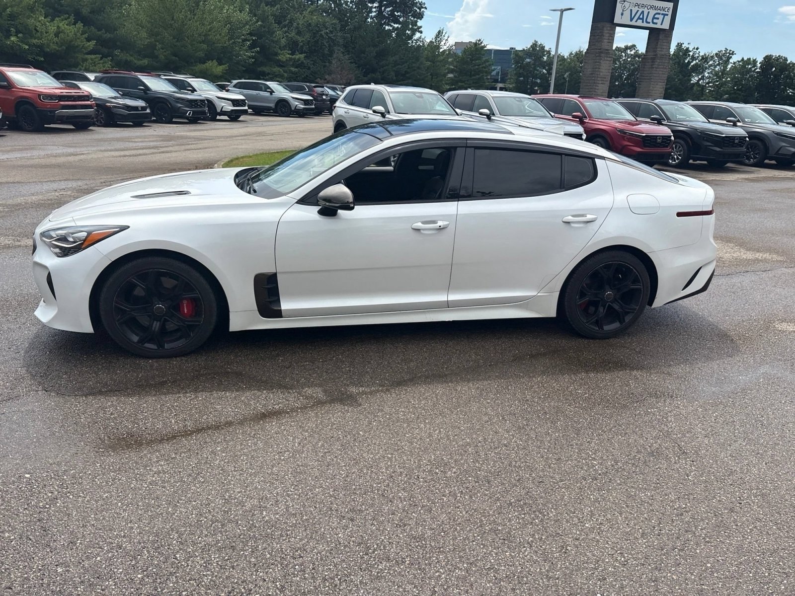 Used 2018 Snow White Pearl Kia GT2 image 11