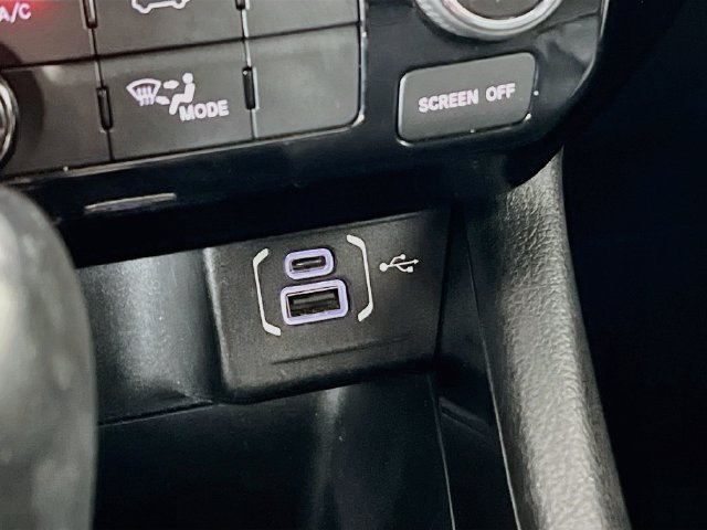 2022 Jeep Compass Latitude Lux - Photo 19