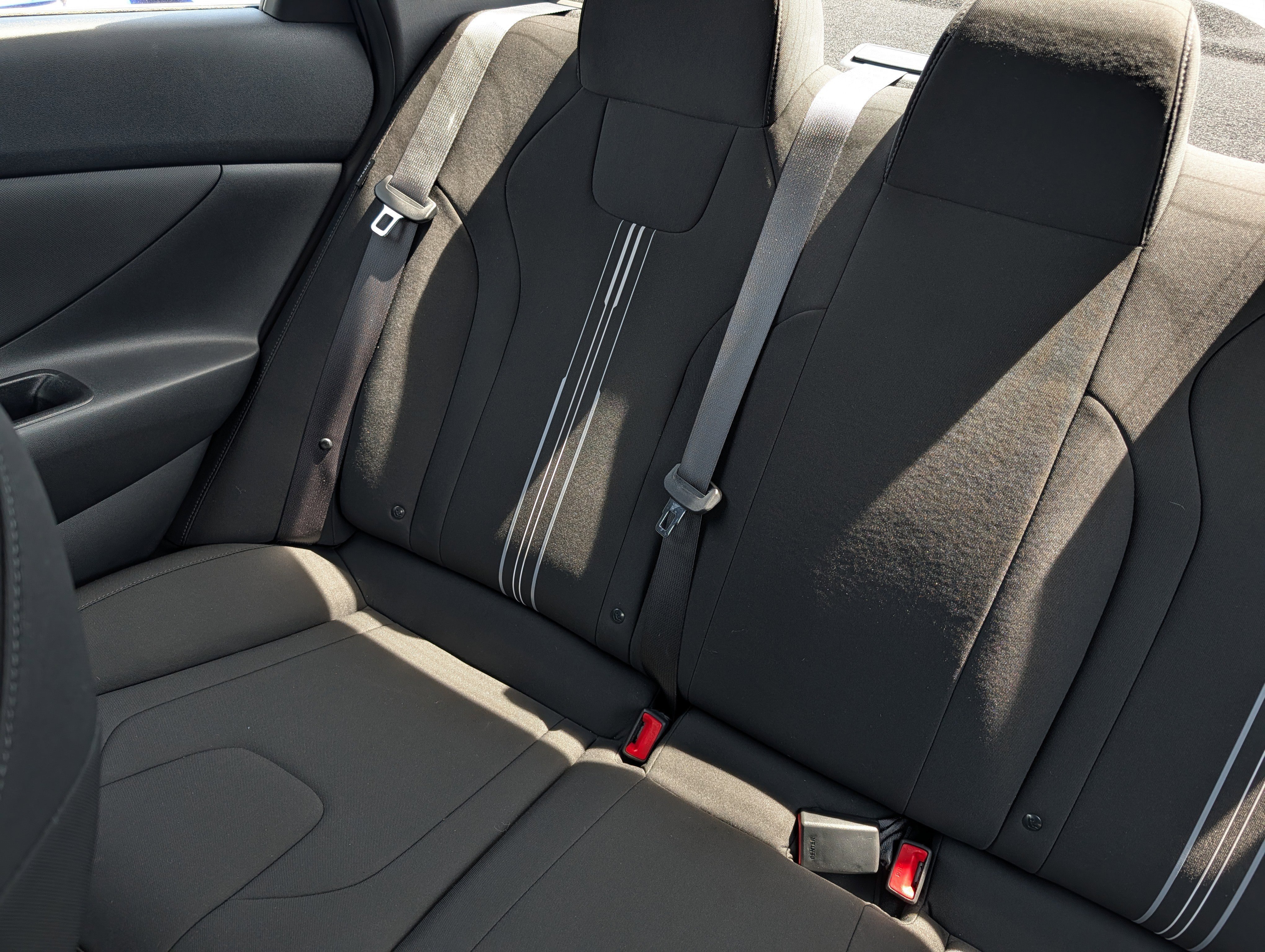 2025 Hyundai Elantra Blue - Photo 12