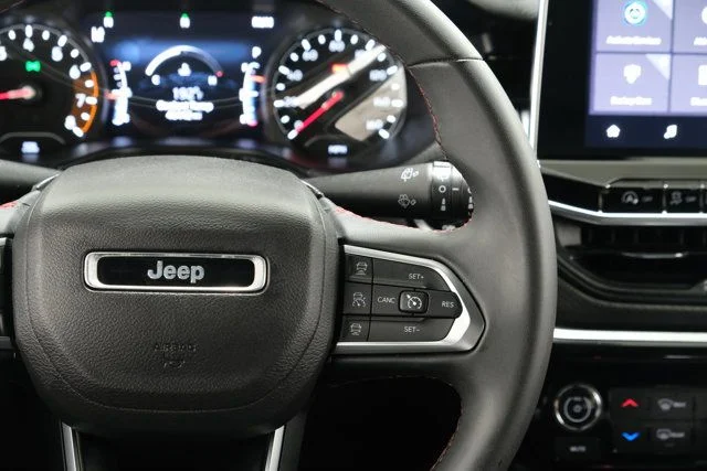 Used 2024 White Jeep Trailhawk image 15