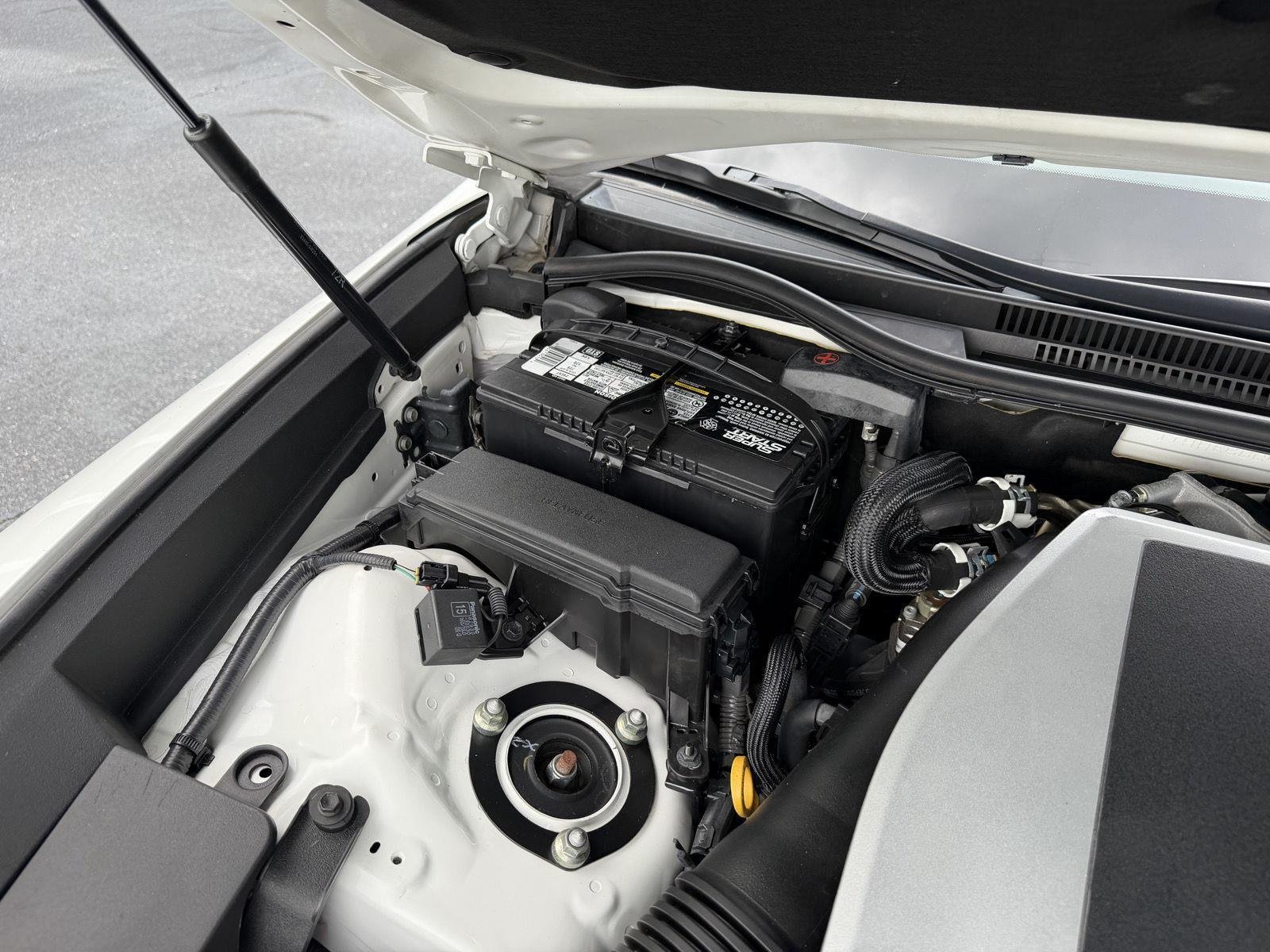 Used 2015 Starfire Pearl Lexus RWD image 33