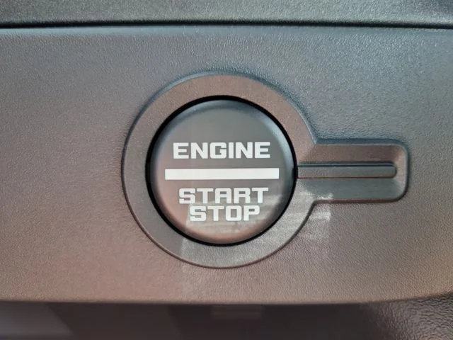 New 2026 Oxford White Ford Base image 22