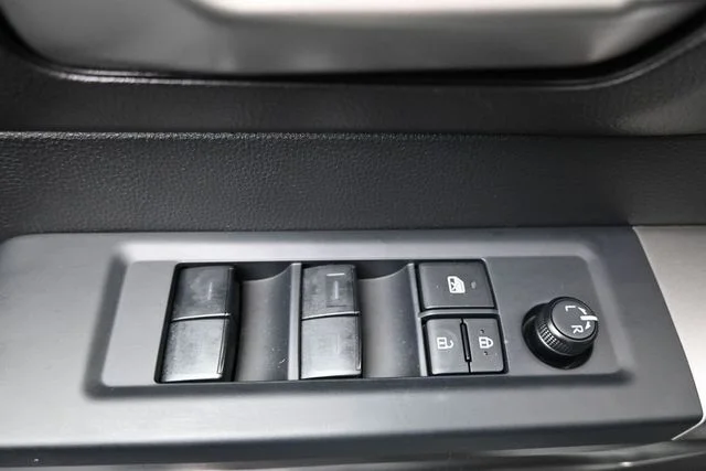 Used 2026  Toyota SR5 image 13