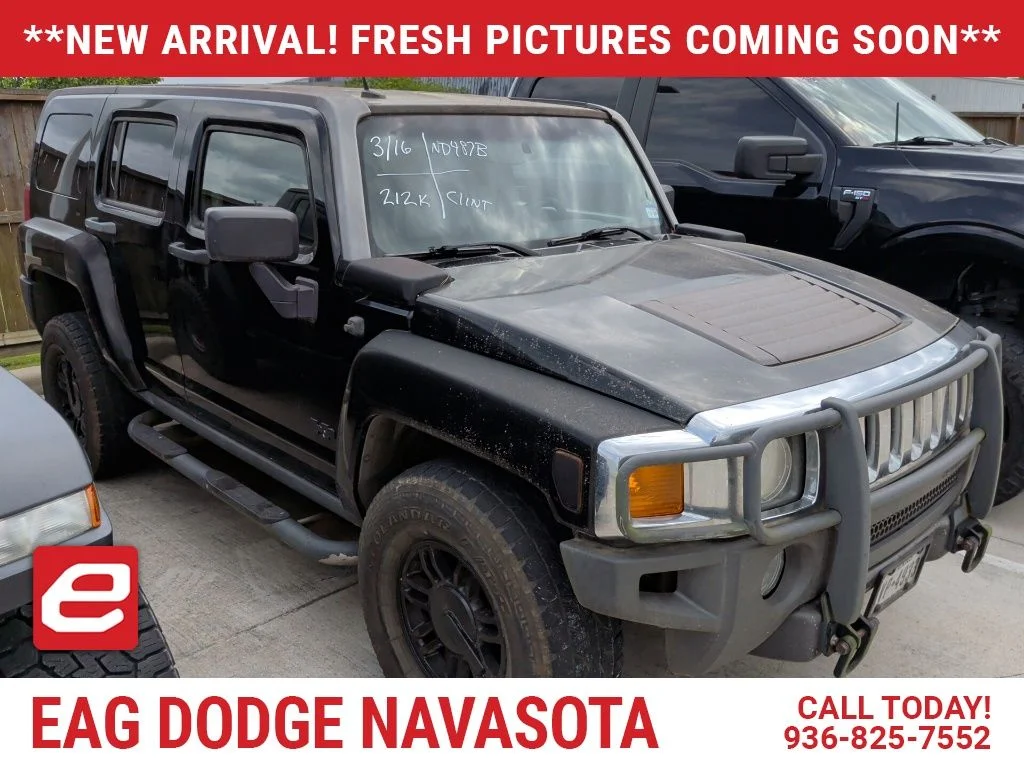 2006 Hummer H3 SUV's photo