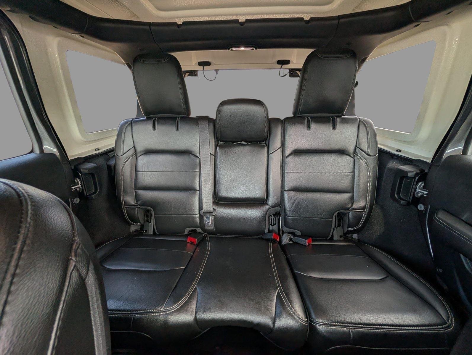 Used 2020 Granite Crystal Metallic Clearcoat Jeep North Edition image 20