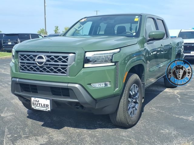 Used 2024 Green Nissan Crew Cab SL 4x4 image 1