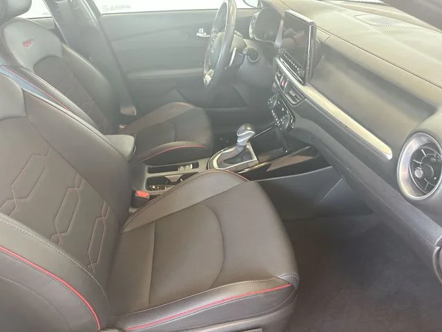 Used 2023 Black Kia GT image 27