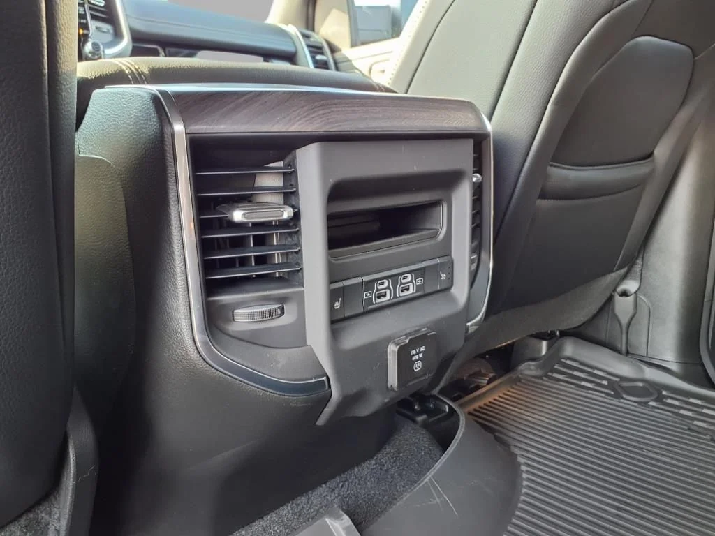 2026 RAM 1500 Laramie - Photo 22