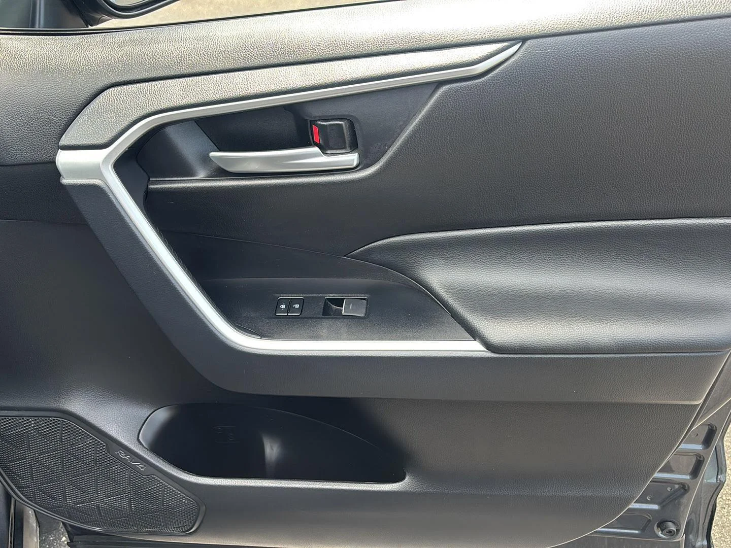 Certified Used 2025 Magnetic Gray Metallic TOYOTA  image 14