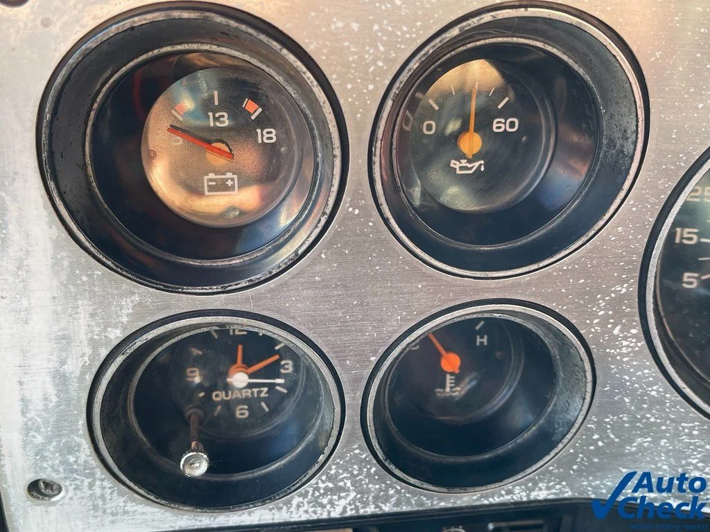 Used 1982 White Chevrolet  image 25