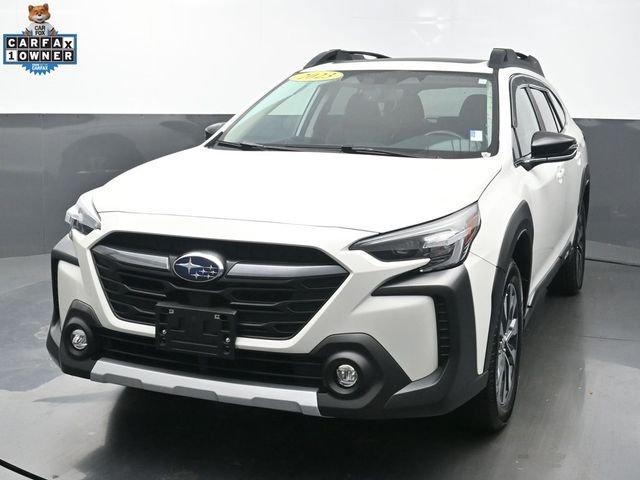 2023 Subaru Outback Limited's photo