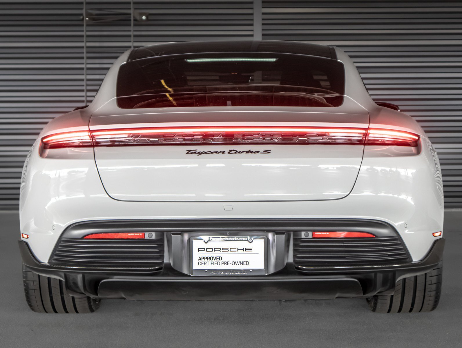 Certified Used 2022 Chalk Porsche Turbo S image 10