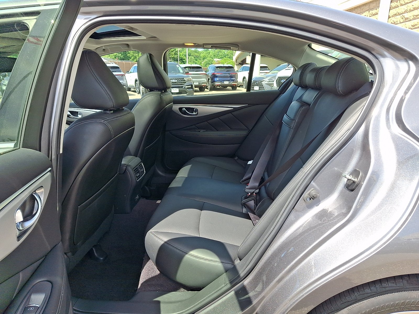 Certified Used 2023 Graphite Shadow - KAD INFINITI LUXE AWD image 10