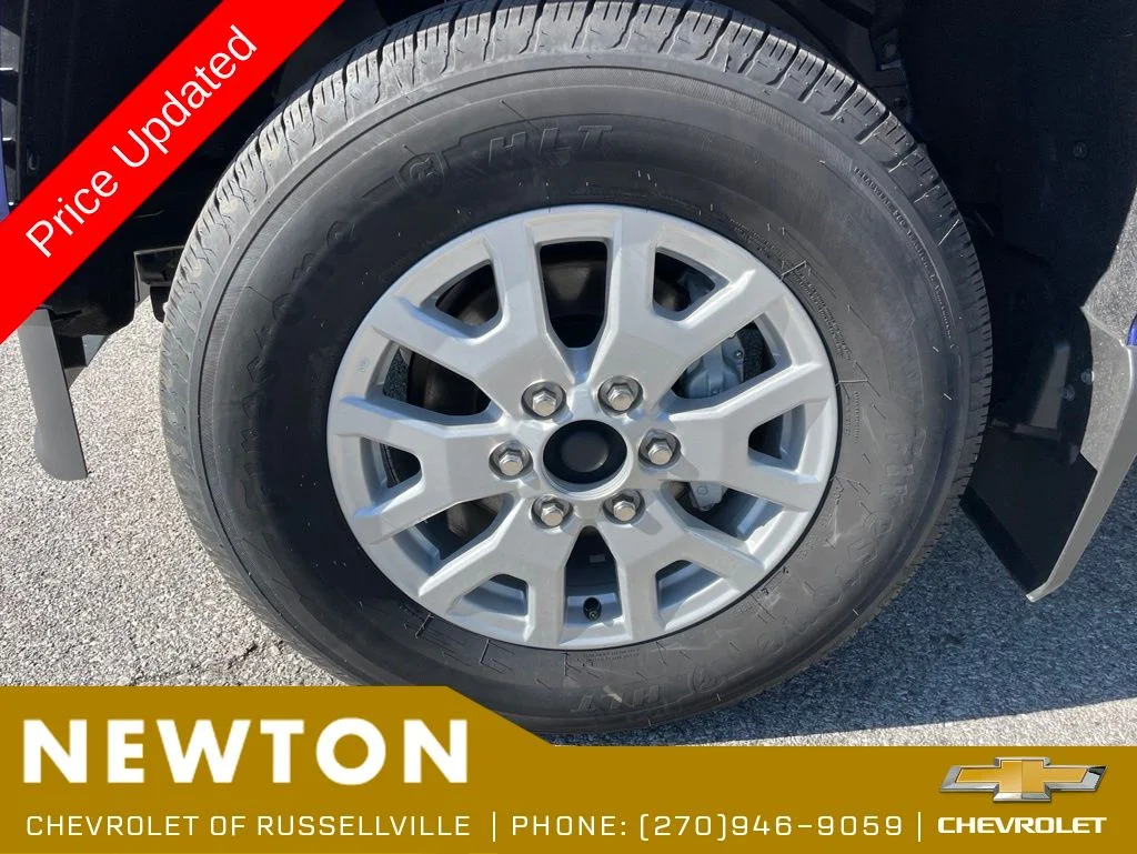 Used 2025 Blue Toyota SR5 image 29