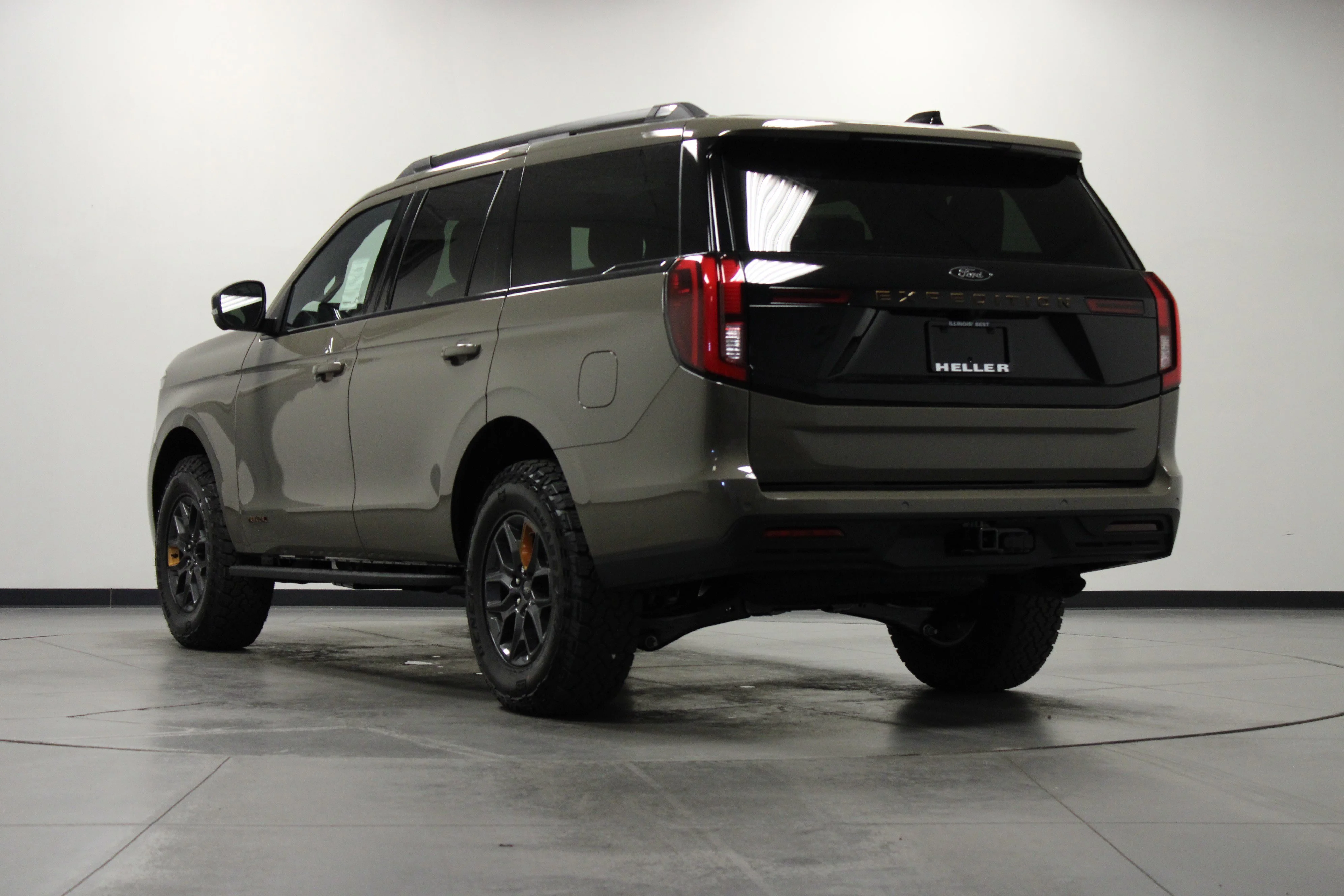 New 2026 Marsh Gray Ford Tremor® image 6