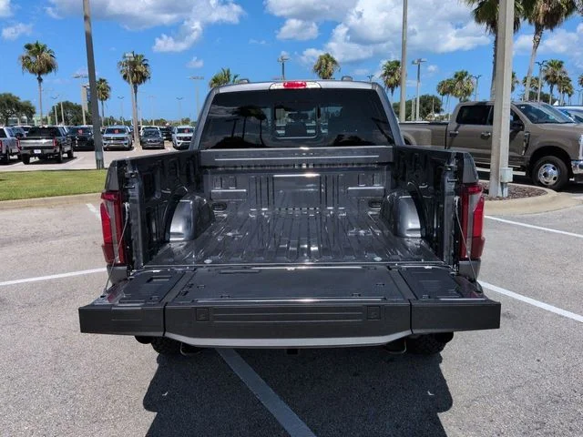 New 2026 Carbonized Gray Metallic Ford Tremor® image 13