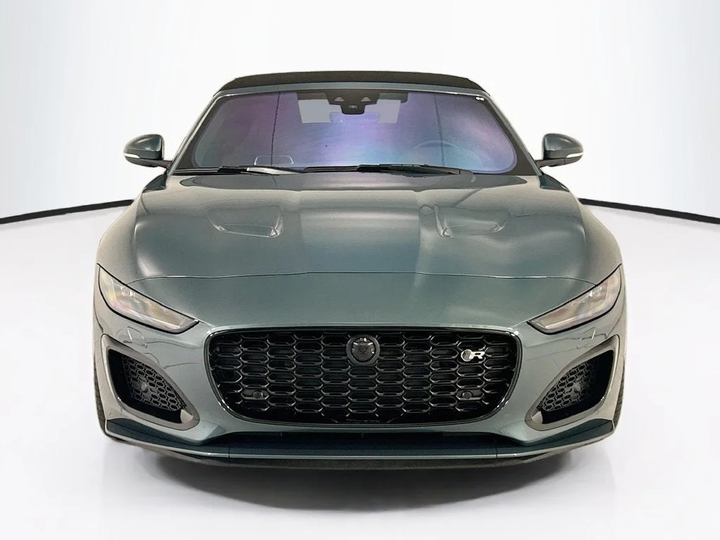 2024 Jaguar F-Type R75 - Photo 10