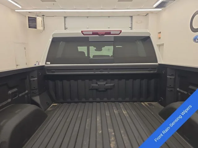 Used 2026 Summit White Chevrolet LTZ image 17
