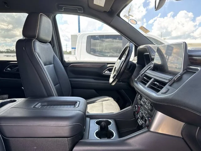 Used 2022 White Chevrolet Premier image 26