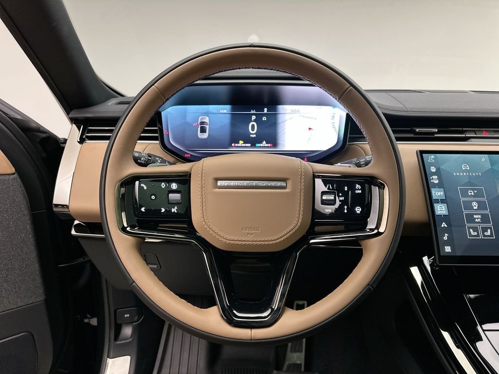 New 2026 Carpathian Gray Premium Metallic Land Rover Dynamic SE image 14