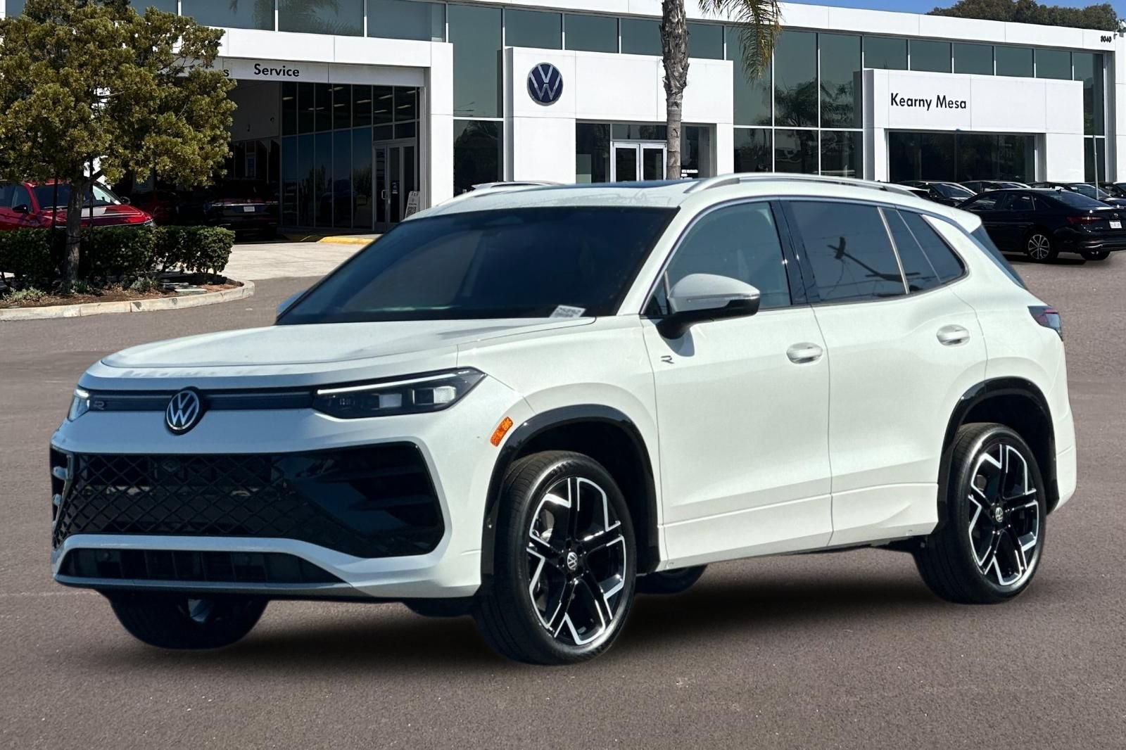 New 2026  Volkswagen 2.0T SEL R-Line Turbo image 8