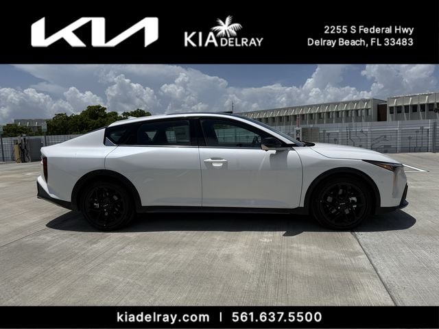 New 2026 Snow White Pearl Kia GT-Line Turbo image 2