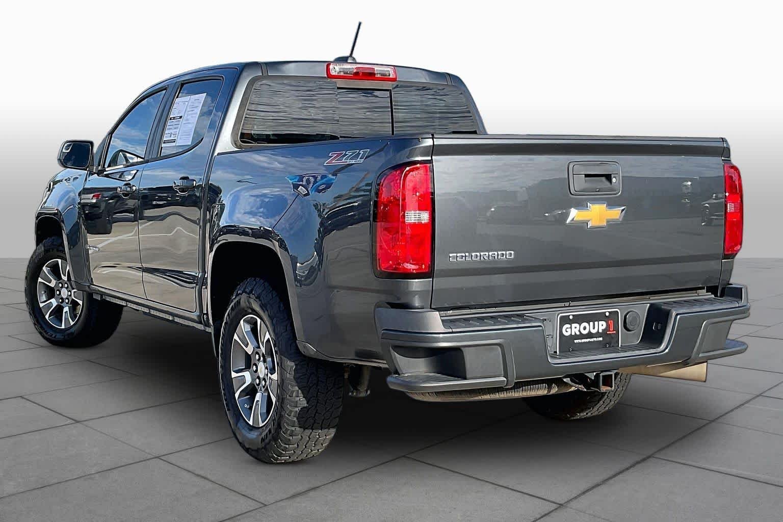 Used 2016 CYBER GRAY METALLIC Chevrolet 4WD Z71 image 12