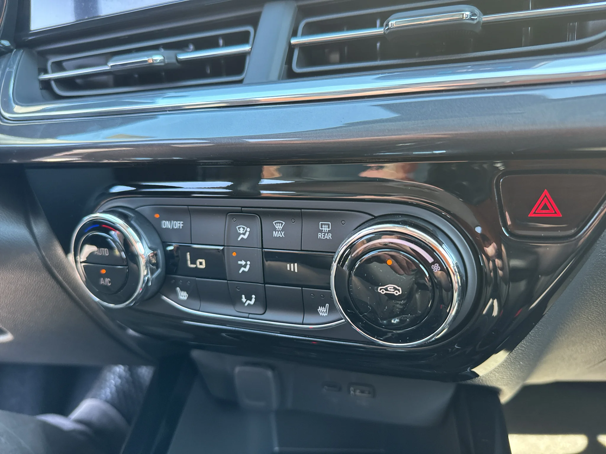2026 Chevrolet Trax Activ - Photo 16