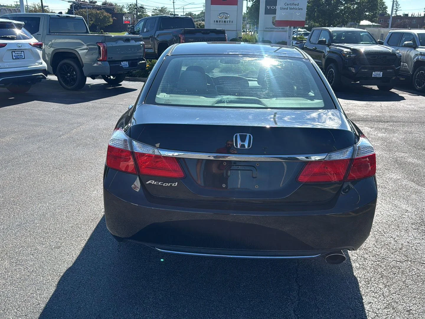 Used 2015 Crystal Black Pearl Honda LX image 5