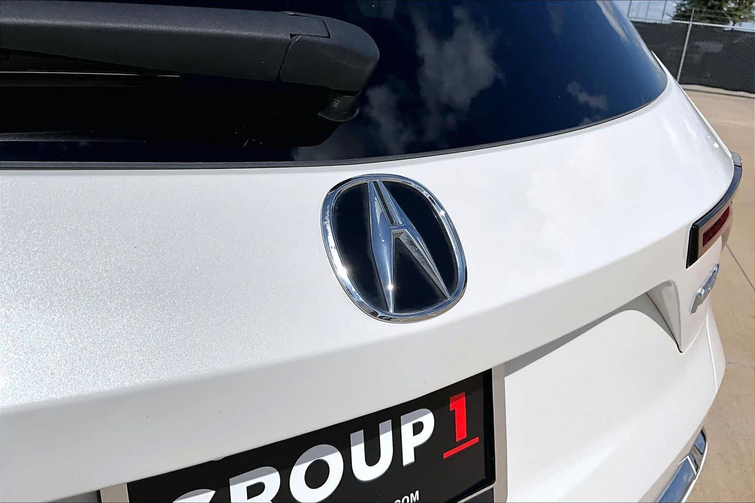 Used 2024 Platinum White Pearl Acura w/Technology Package image 31