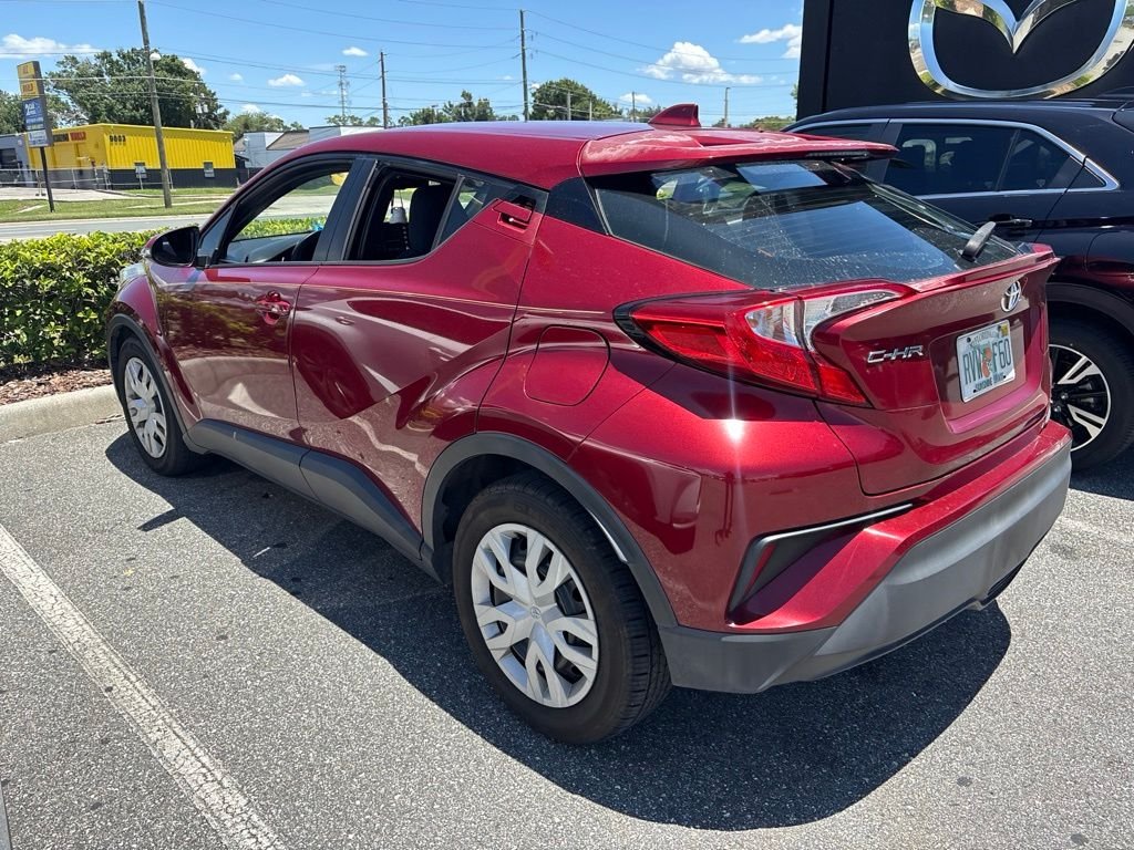 Used 2019 Red Toyota LE image 2