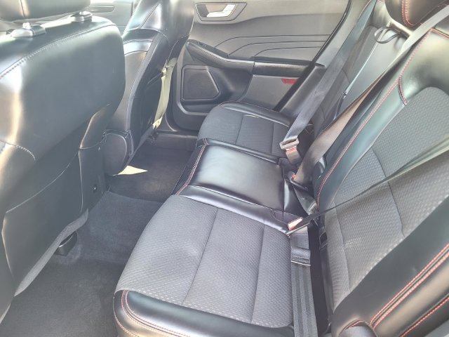 Used 2023 Gray Ford ST-Line image 12