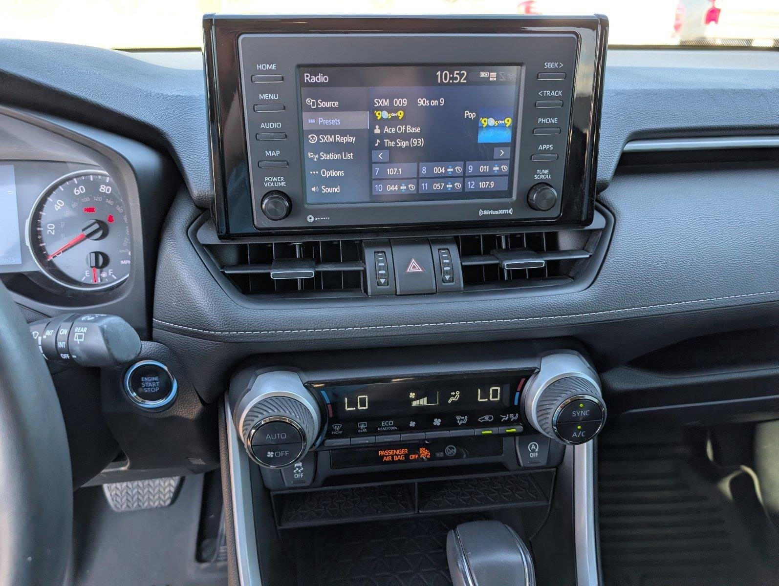 Used 2022 Magnetic Gray Metallic Toyota XLE Premium image 17