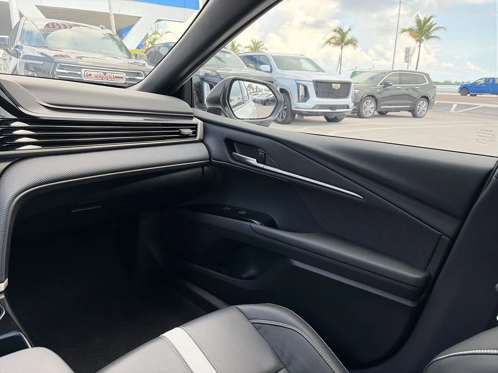 Used 2025 White Toyota SE image 11