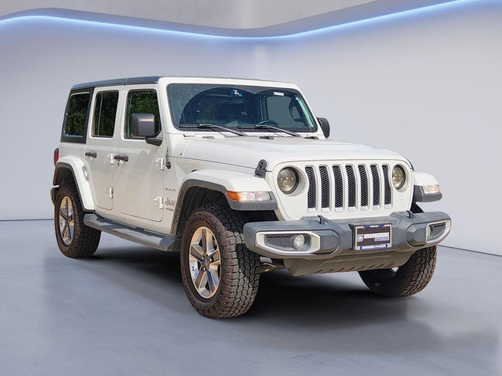 Used 2020 Bright White Clearcoat Jeep Sahara image 3