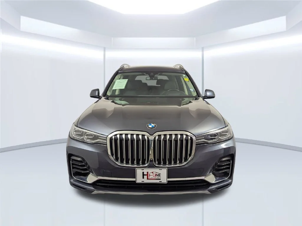 Used 2020 Gray BMW xDrive40i image 21