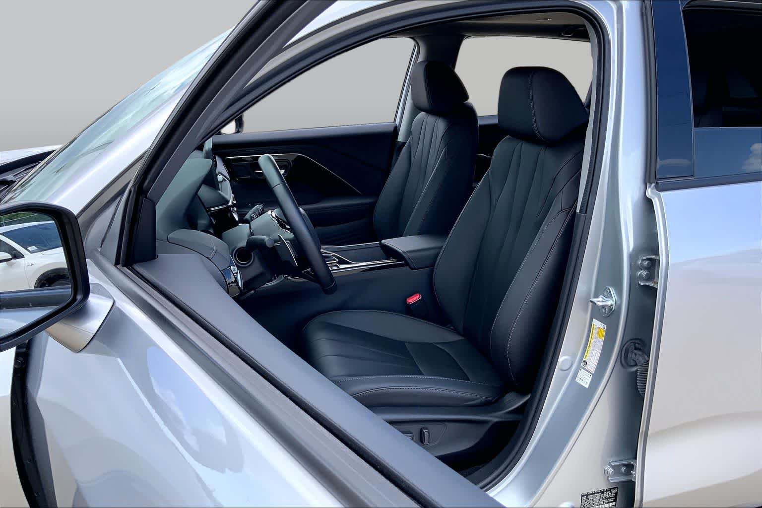 2025 Acura ADX Base - Photo 8