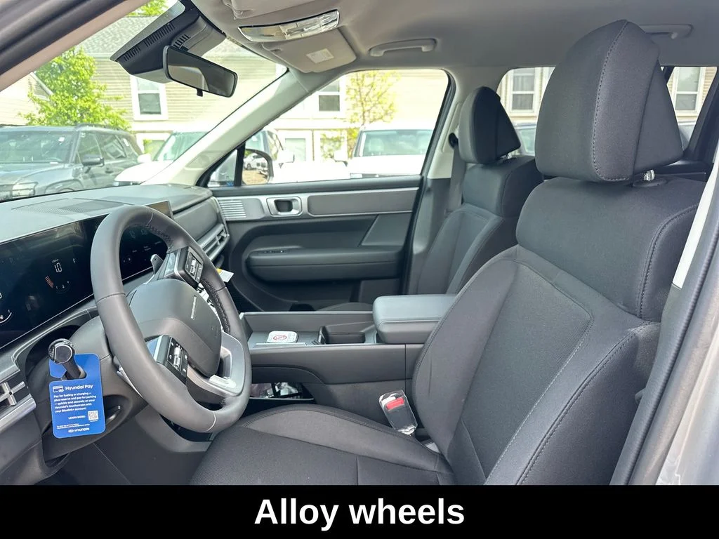 Used 2026 Shimmering Silver Pearl Hyundai SE image 11