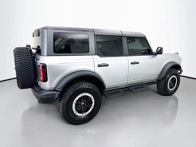 Used 2024 Silver Metallic Ford Badlands image 7