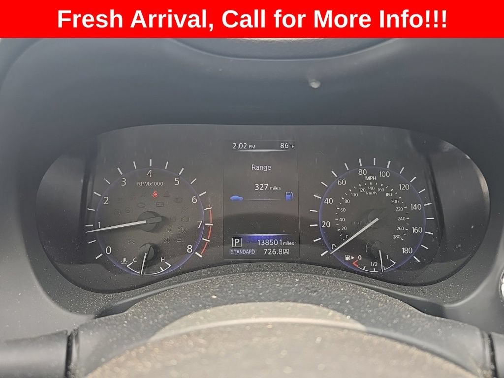 Used 2016 Red INFINITI 2.0t Base image 4