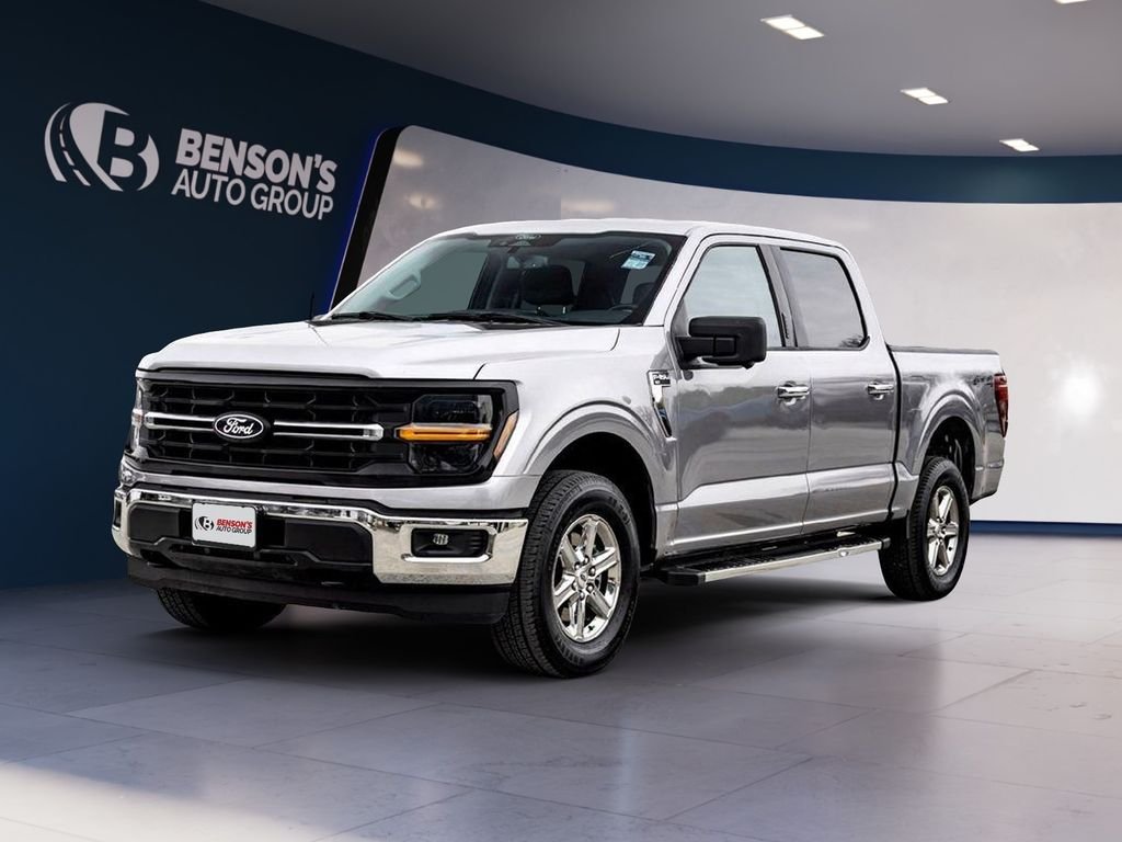 Used 2024 Silver Ford XLT image 9
